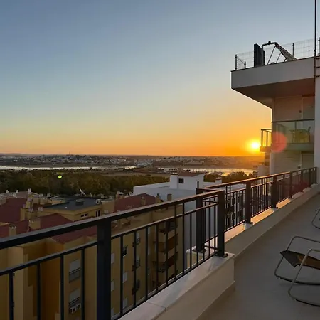 Prime Located Penthouse W Seaview Appartamento *
