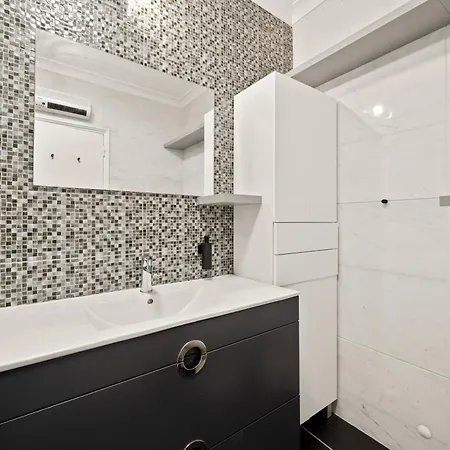 Prime Located Penthouse W Seaview