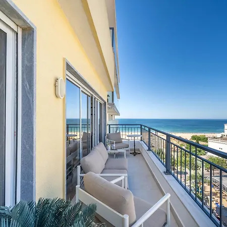 Prime Located Penthouse W Seaview Appartamento Portimão