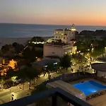 Prime Located Penthouse W Seaview Appartamento