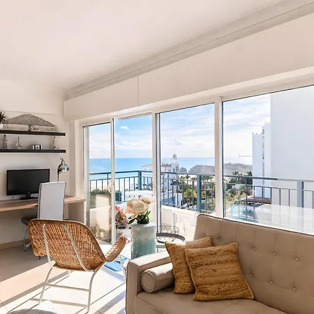 דירה Prime Located Penthouse W Seaview